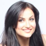 Elli Avram Height, Weight, Age, Boyfriend, Family, Biography & More