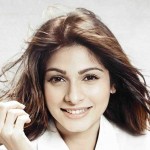 Tanishaa Mukerji Height, Weight, Age, Husband, Affairs & More