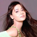 Sara Khan Height, Age, Boyfriend, Husband, Family, Biography & More