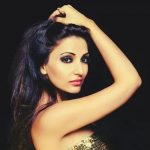 Navina Bole Height, Weight, Age, Husband, Children, Biography