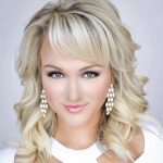Savvy Shields Height, Age, Boyfriend, Husband, Family, Biography, & More