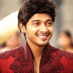 Shreyas Talpade Height, Age, Girlfriend, Wife, Children, Family, Biography