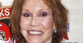 Mary Tyler Moore