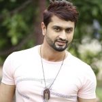 Roshan Prince Height, Weight, Age, Affairs, Wife, Children, Biography & More