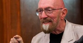 Kip Thorne