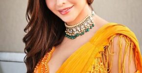 Aamna Sharif