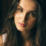 Tara Sutaria Height, Age, Boyfriend, Family, Biography & More