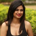 Zara Shah (Actress) Height, Weight, Age, Boyfriend, Biography & More