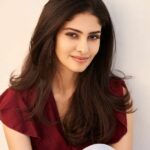 Manasa Varanasi Height, Age, Boyfriend, Family, Biography & More