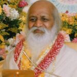 Maharishi Mahesh Yogi Age, Death, Wife, Children, Family, Biography & More