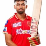 Atharva Taide Height, Age, Girlfriend, Family, Biography & More