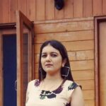 Komal Saklani (Hansraj Raghuwanshi’s Wife) Age, Family, Biography & More