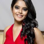 Riddhi Kumar Height, Age, Boyfriend, Husband, Family, Biography & More
