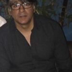 Manek Bedi Height, Age, Wife, Children, Family, Biography & More