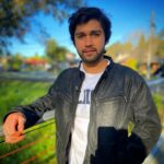 Karanvir Malhotra Height, Age, Girlfriend, Wife, Family, Biography & More