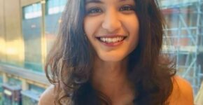 Anaya Bangar