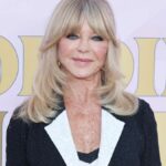 Goldie Hawn Height, Age, Boyfriend, Husband, Children, Family, Biography & More
