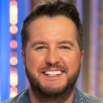 Luke Bryan Height, Age, Girlfriend, Wife, Children, Family, Biography