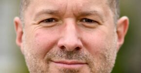 Jony Ive